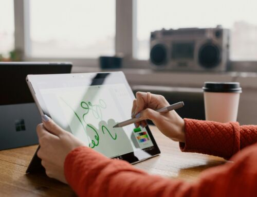 REMOTE Graphic Designer